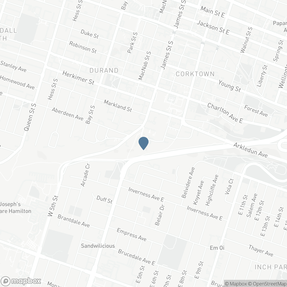 2 FREEMAN Place, Hamilton, Ontario L8N 2G5